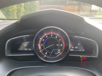 Mazda 3 2.0i 88kw 2016 sedan 6AT - 11