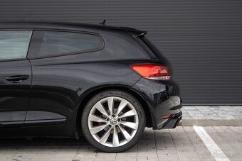 Volkswagen Scirocco 2.0 TSI DSG - 11