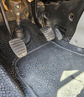 Renault Trafic 2014 84kw 9 miest M6 nová STK EK  zimné gumy - 11