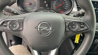 Opel Crossland (X) - 11