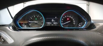 Peugeot 2008 1.2 PureTech Allure, Automat, Panorama, Kamera - 11