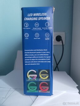 LAMPA S REPRAKOM, HODINAMI, BUDIKOM, BEZDRÔTOVOU NABÍJAČKOU - 11
