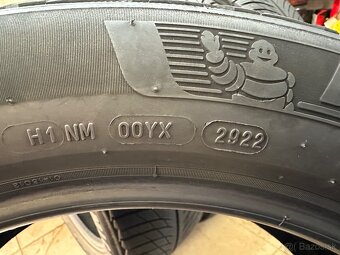235/50R19 zimne - 11