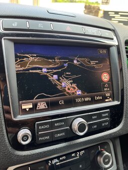 Volkswagen Touareg 3.0 TDI 4motion - 11