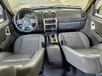 Jeep Cherokee 2,8CRD /120kw A/T facelift //BEZ KOROZIE // - 11