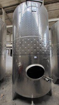 Nerezová nádrž s duplikátorom 4.500 L - 11