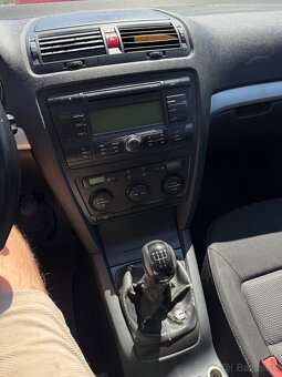 Škoda Octavia II Combi 1.9 TDI  77 kW 6st. manuál - 11
