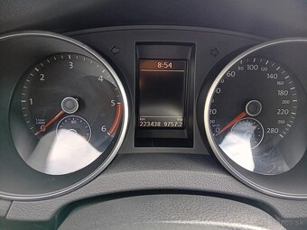 Volkswagen Golf GTD - 11