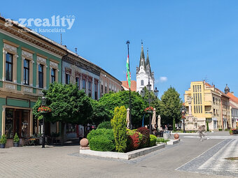Prerobený 2 izbový byt na prenájom v centre Komárna - 11