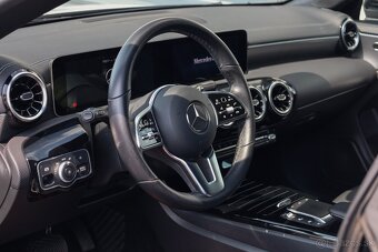 Mercedes-Benz CLA Shooting Brake SB 200 d A/T - 11