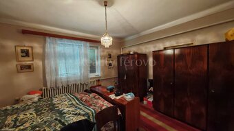 Na predaj rodinný dom v obci Šoporňa - 11