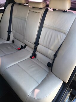 BMW Rad 3 320d xDrive A/T - 11