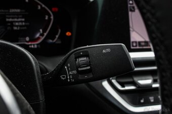 BMW Rad 3 320d xDrive A/T MPacket. AJ NA SPLÁTKY - 11