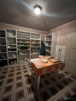 PREDAJ, OBCHODNÝ PRIESTOR, ŠTÚROVO - 11