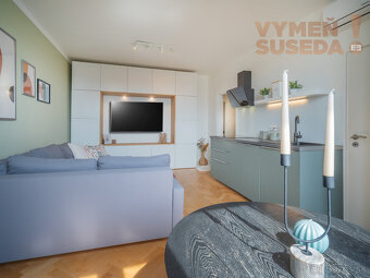 VYMEŇ SUSEDA - VÝNIMOČNÝ 2 IZB. ZREKONŠTRUOVANÝ BYT s BALKÓ - 11