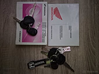 HONDA HORNET 600.  71KW - 11