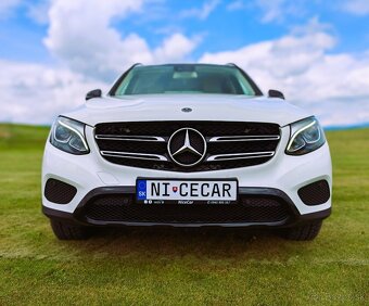MERCEDES-BENZ GLC 250 D 4MATIC -EXCLUSIVE-SLOVENSKE-NADHERNE - 11