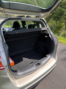Ford B-MAX 1.0 EcoBoost (74 kW), rok výroby 6/2014, 48 000km - 11
