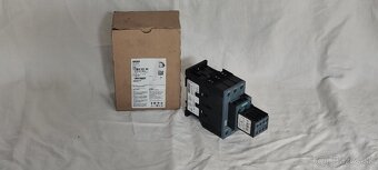 SIEMENS (relé, stykače, HMI panel) - NOVÉ - 11