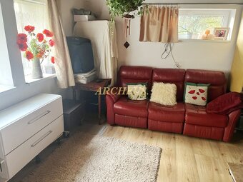 NA PREDAJ CELOROČNE OBÝVATEĽNÁ CHALUPA - 11