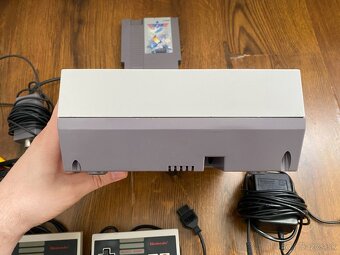 Nintendo NES - 11
