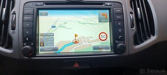 Kia sportage 1,7CRDI MAX VYBAVA alcantra,kamera,navi - 11