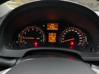 Toyota Avensis 1.8 benzin Sol - 11