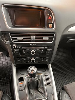 AUDI Q5 Quattro 2,0tdi - 11