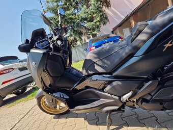 Yamaha X-Max 125 (2023) Tech-Max "možný úver" - 11