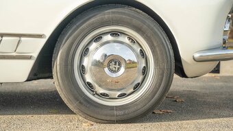 Alfa Romeo 2000 Spider 1961 - 11