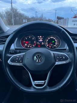 Volkswagen Passat 2.0TDI 140kw 4Motion DSG 2020 prihlásené - 11