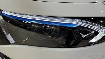 Mercedes-Benz EQA 250 AMG, Supercena, Zánovné vozidlo - 11