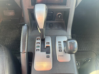 Mitsubishi Pajero 3.2 DI-D Dakar A/T AKONTACIA OD 0% - 11
