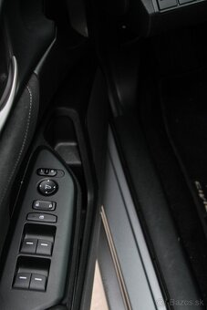 Honda Civic 1.0 DOHC VTEC Turbo Comfort - 11