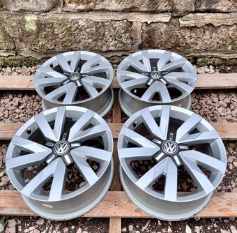 5x112 R16 originál alu disky VW Passat B8 - TOP STAV - 11