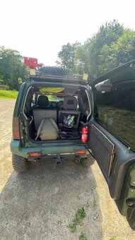 Suzuki Jimny 2013 1.3 benzín - 11
