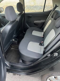 Hyundai i10 1.1 benzin - 11