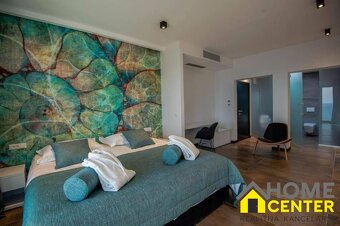 Moderná vila / 256 m2/ s bazénom a výhľadom na more, Primošt - 11