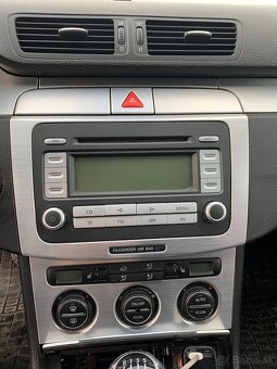 Volkswagen Passat B6 - 11