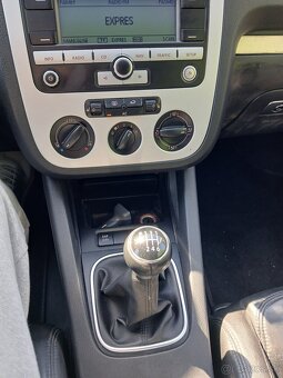 Volkswagen Eos - 11