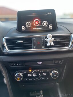 Mazda 3 2.0 Skyactiv -G120 Revolution - 11