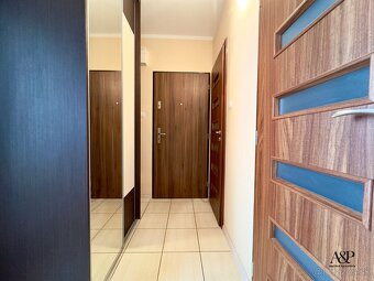 KOMPLETNE REKONŠTRUOVANÝ 3 IZB. BYT S LOGGIOU, 68M2, HOLLÉHO - 11