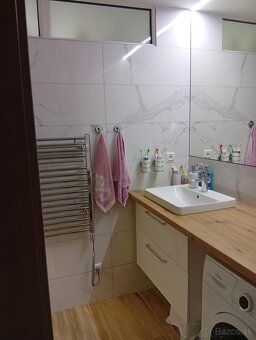 Moderne zrekonštruovaný 4 izbový byt - 11