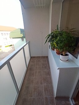 3 izbový byt v centre po kompletnej rekonštrukcii - 11