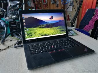 Lenovo. Intel i5. 500 GB SSD hybrid. RAM 8 GB. Nvidia 2 GB. - 11