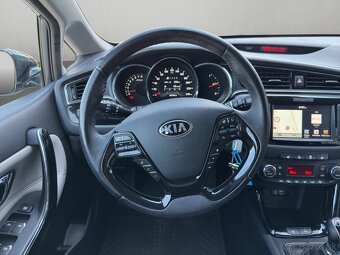 KIA CEED SW 1,6 GDi PLATINUM - 11