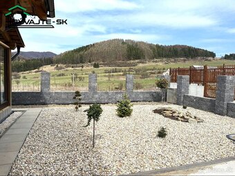 NOVINKA Rozprávková drevenica v obci Čičmany - 11