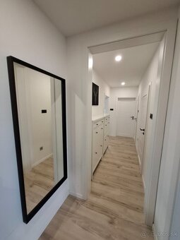 Na predaj krásny byt po novej, kompletnej rekonštrukcii - 11