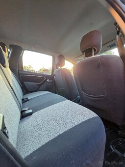 Dacia Duster 1.5DCI - 11