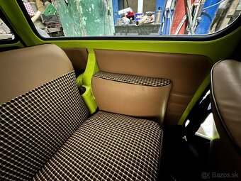 TRABANT 601 COMBI - 11